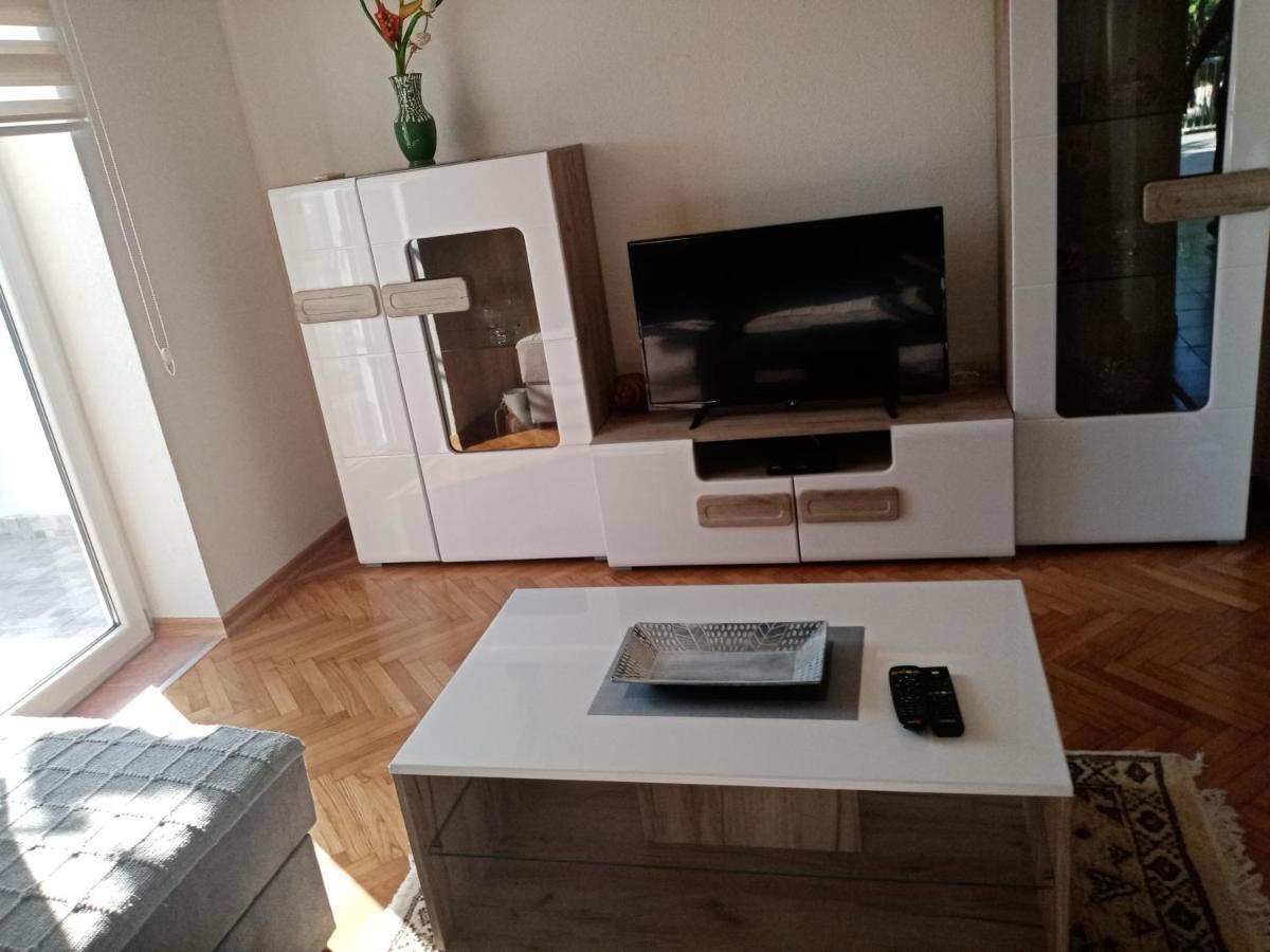 Apartmani Bosco Tivat Exterior photo